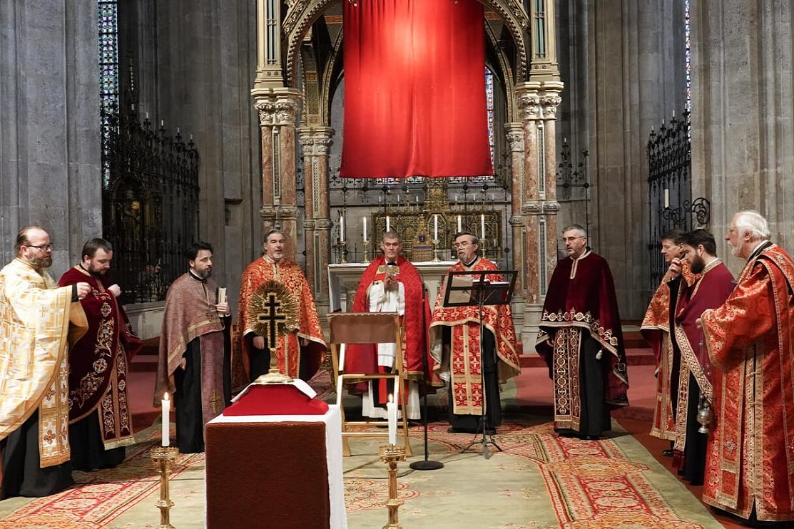 2026 03 15 Kreuzverehrung rumaen orthodoxe Gemeinde e fuerst 00960 e1773671799526 1200x899