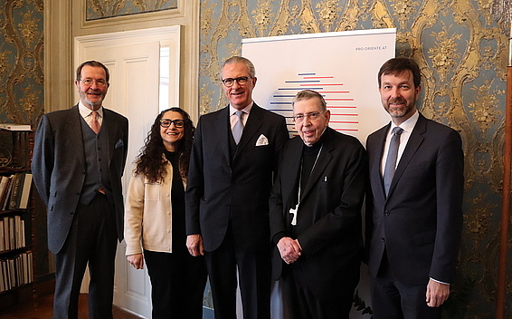 Mitglieder des PRO ORIENTE Teams mit Kardinal Kurt Koch 2025 Foto PRO ORIENTE Team mit Kardinal Koch c PRO ORIENTE