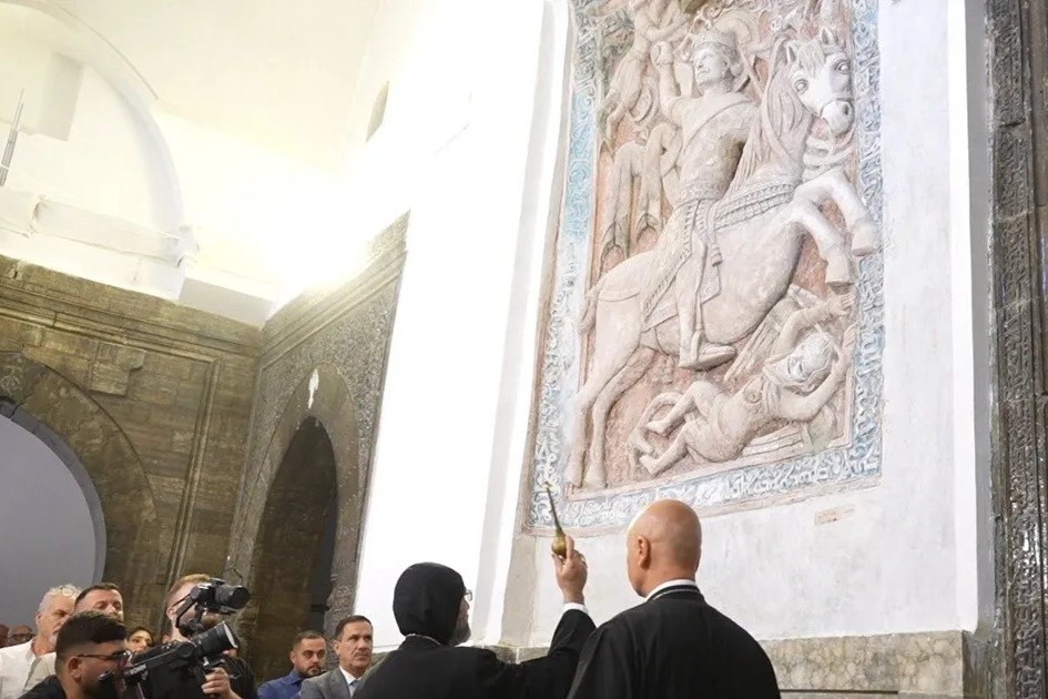 Bishop benedictus hanno consecration murals mar behnam monastery cover